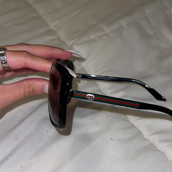 Vintage Gucci Sunglasses - Picture 2 of 2